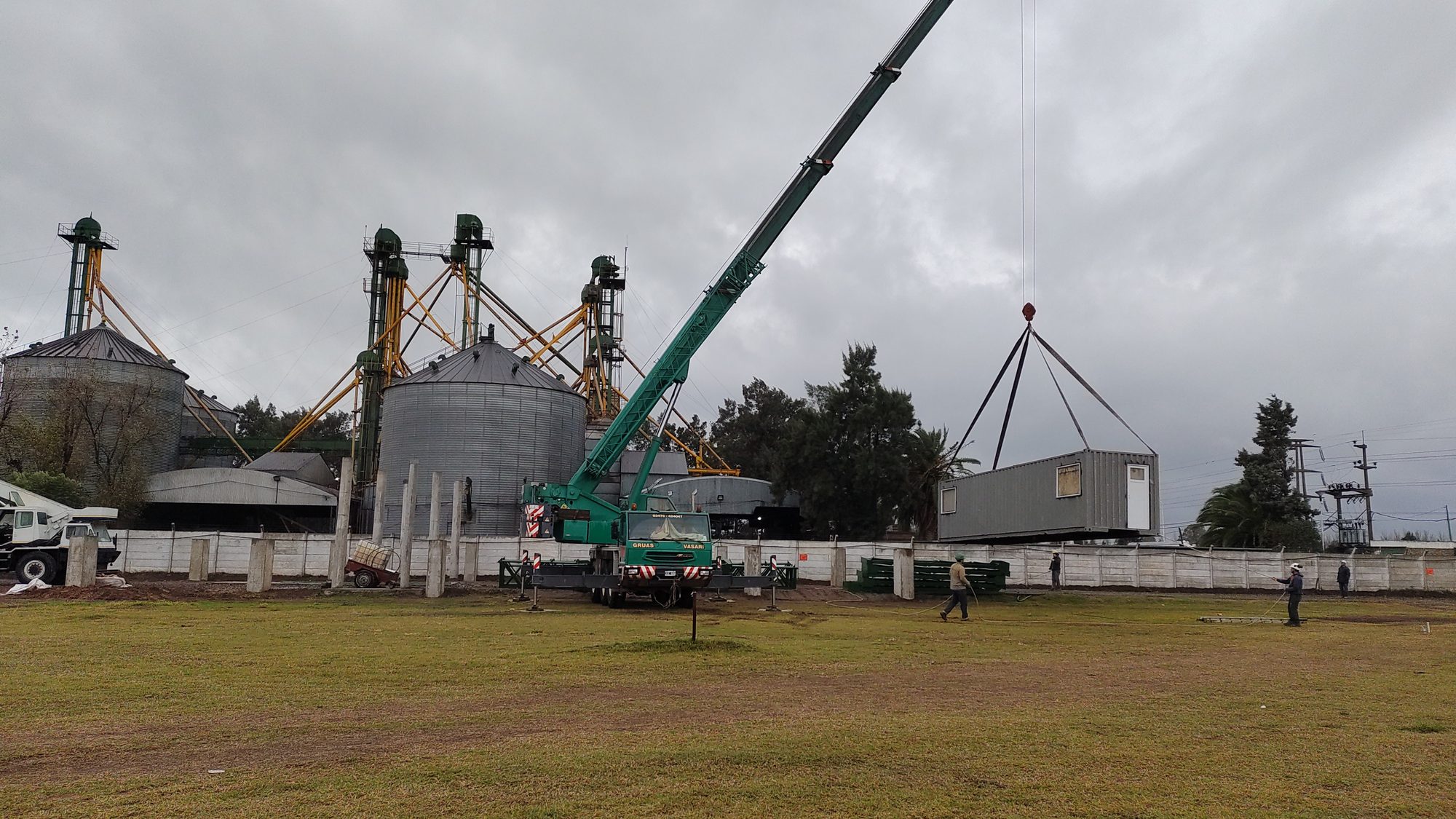 SILOS Y PLANTAS - trabajo de R Y RJSP OVIEDO